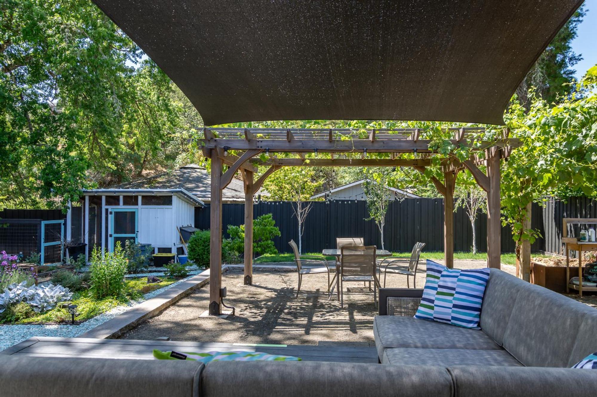 Hotel Chic Rv Retreat, Stunning Yard In Roseburg Exterior foto